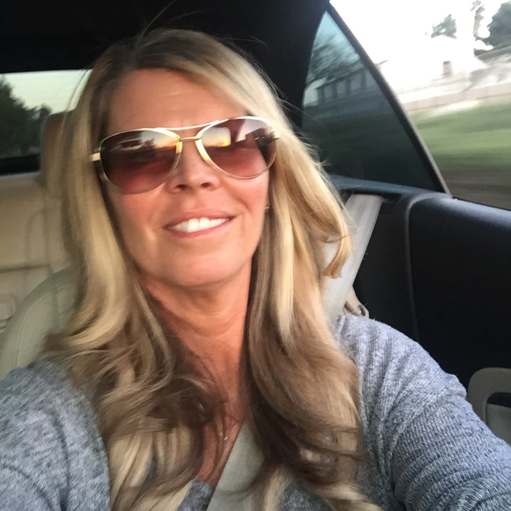 Meet your Posher, Shell